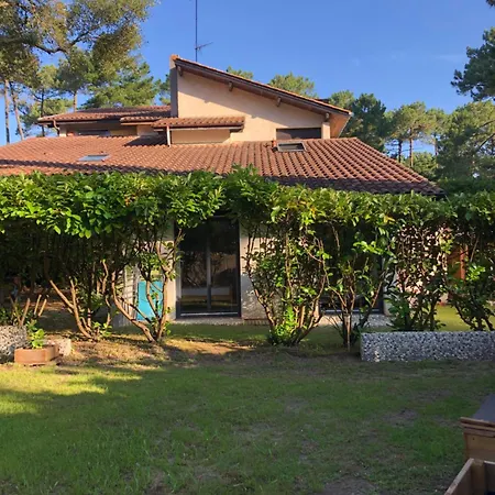 Maison Sous Les Pins